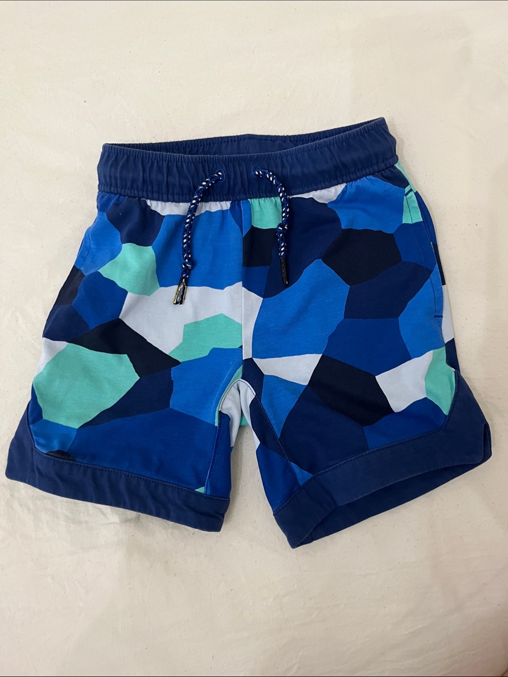 Hanna Andersson Blue Geometric Drawstring Shorts